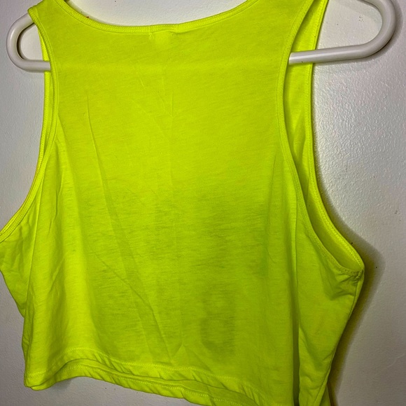 2 Summer tops…one is crop top - Picture 4 of 4